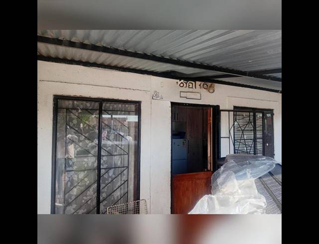 2 BEDROOM HOUSE FOR SALE IN SOSHANGUVE XX